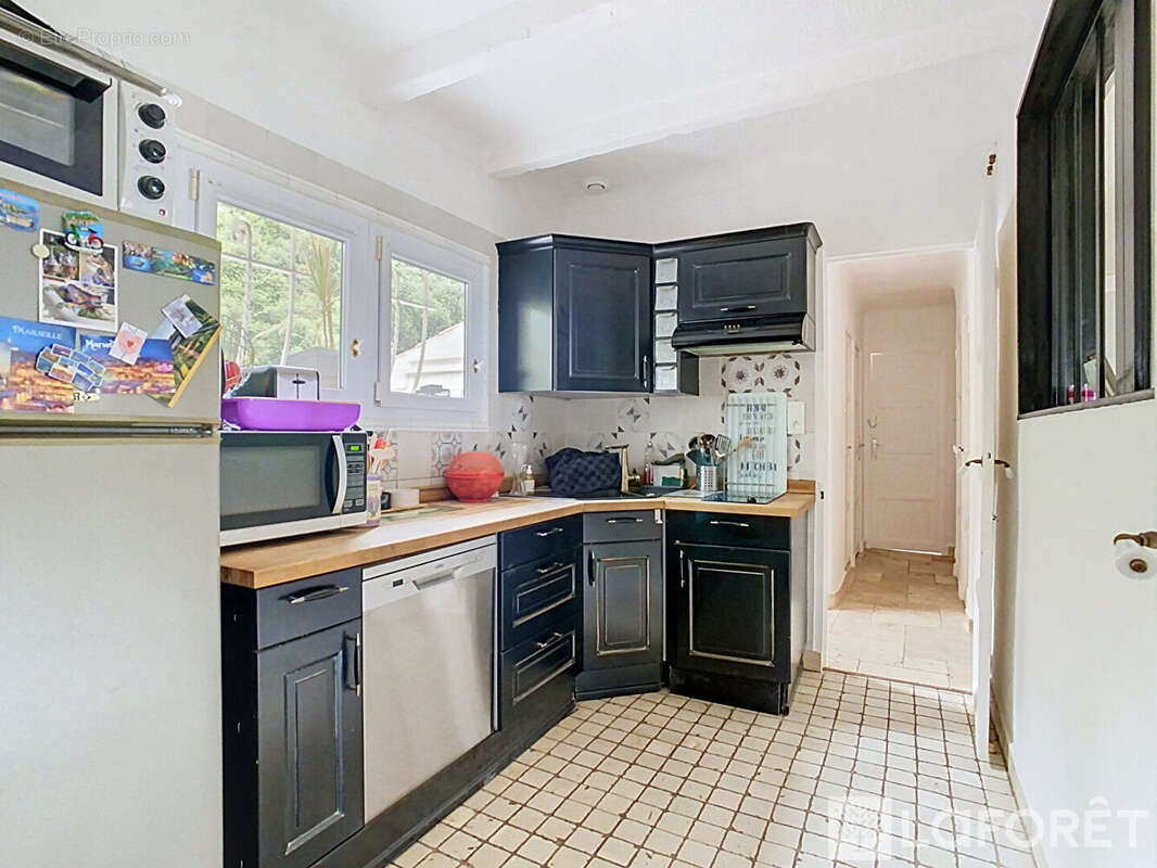 Maison Plain-pied de 105 m2 avec piscine - photo 7