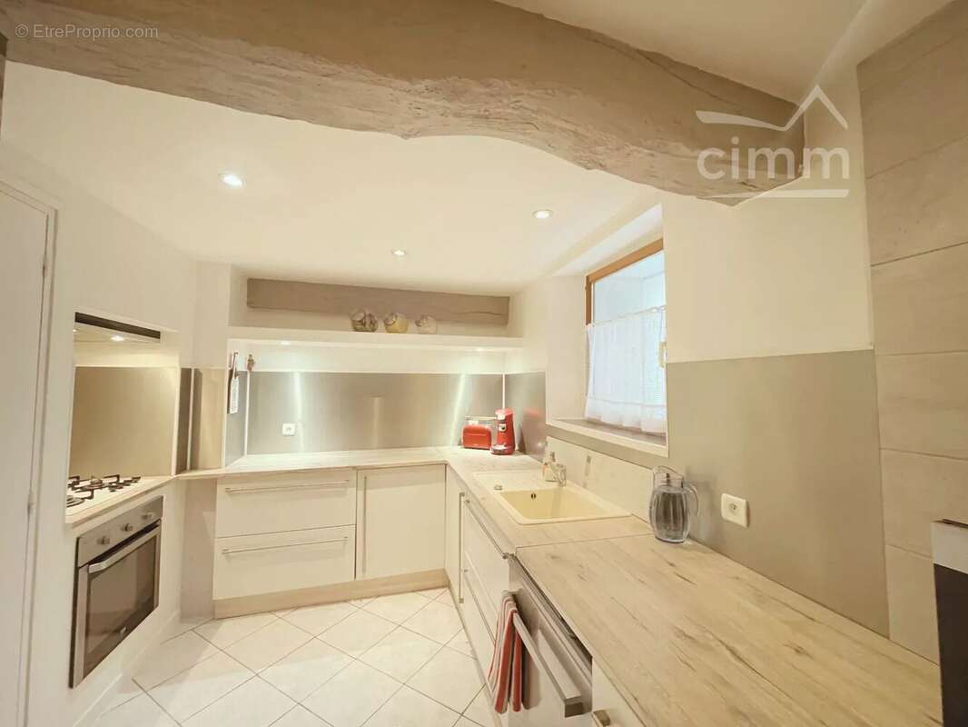 Maison à MORAS-EN-VALLOIRE