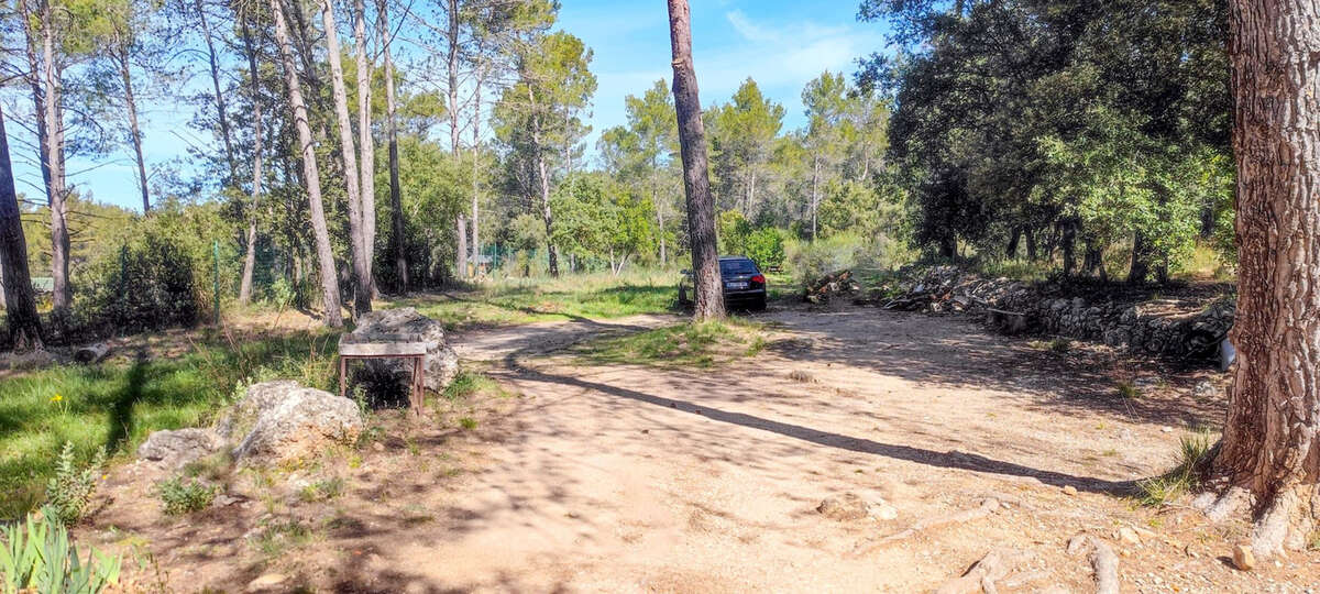 Autre à CARNOULES