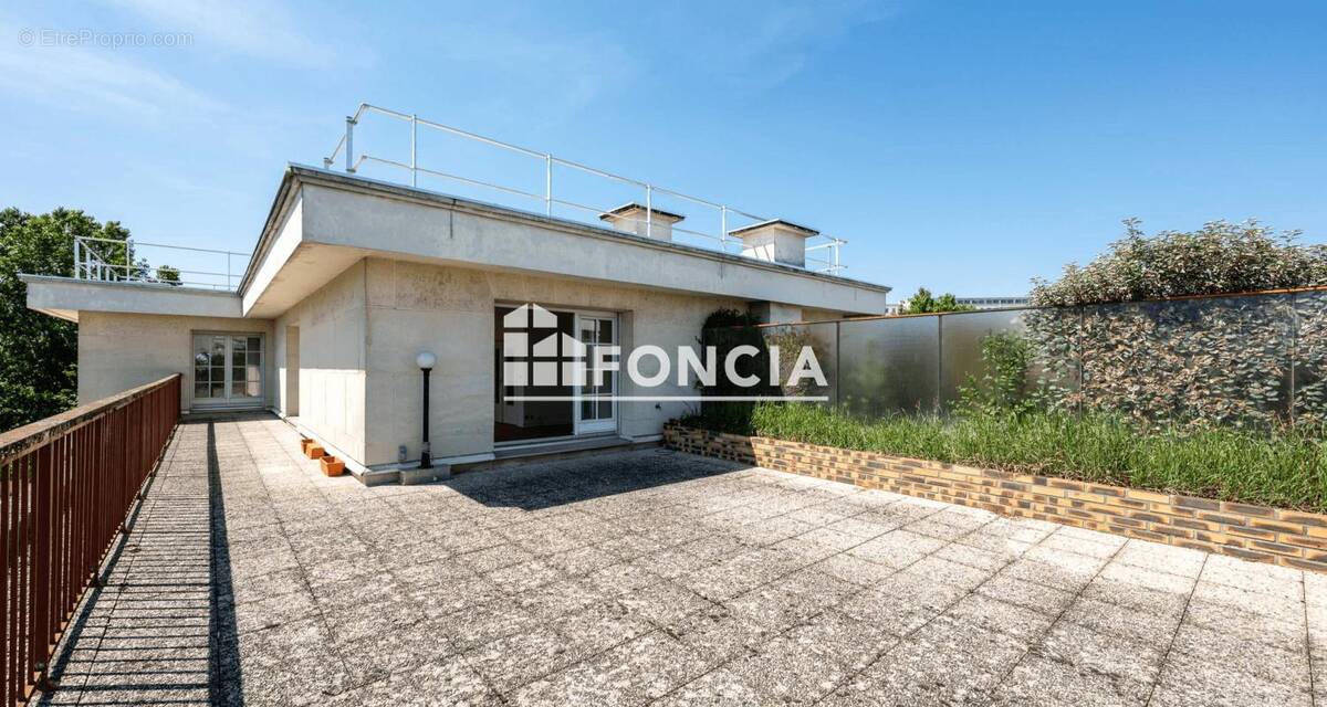 Appartement à FONTENAY-AUX-ROSES