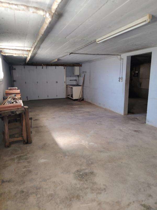 114 m2 habitables sur sous-sol complet, 4 à 5 chambres, terr - photo 11