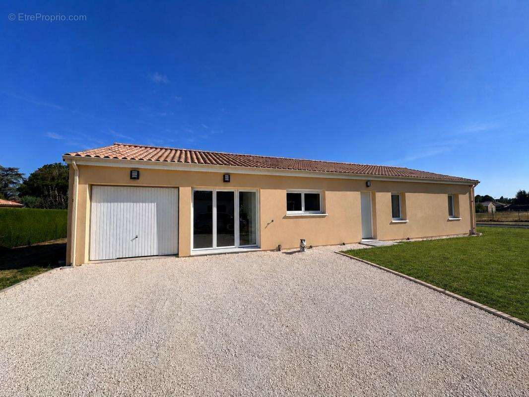 Maison À Vendre - photo 2