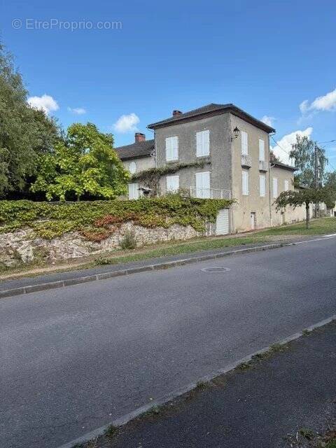 Maison à SAINT-MATHIEU