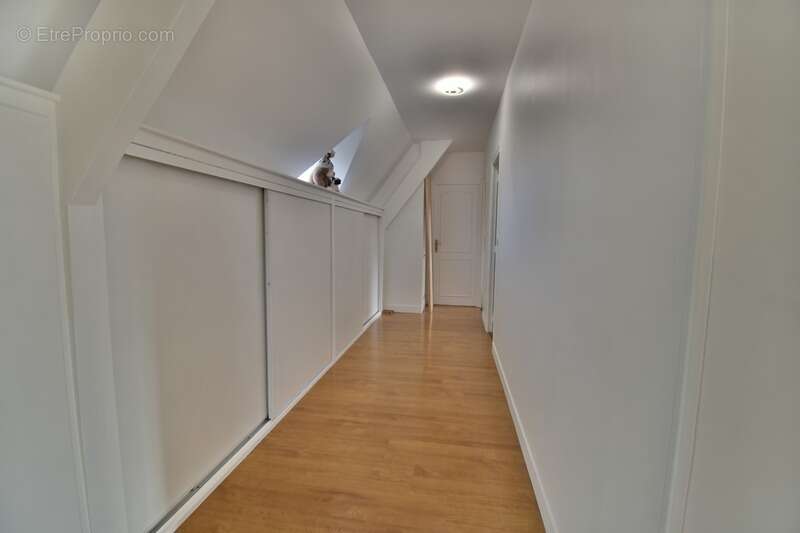 Maison à SAINT-PREST