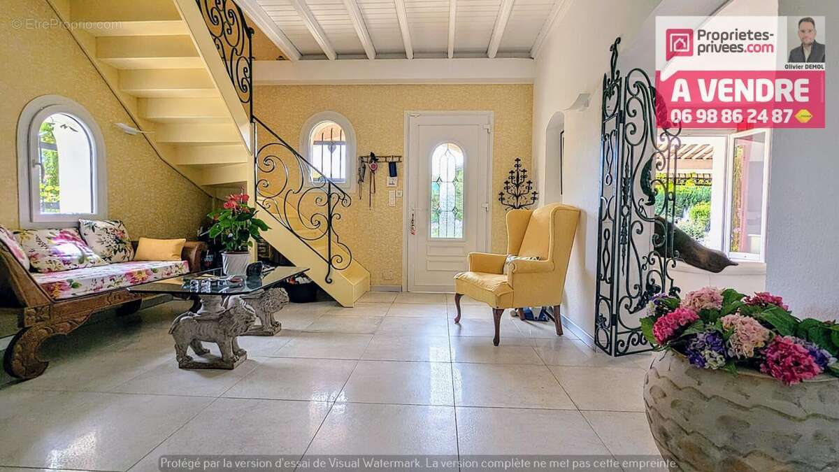 Maison à MONTAUROUX