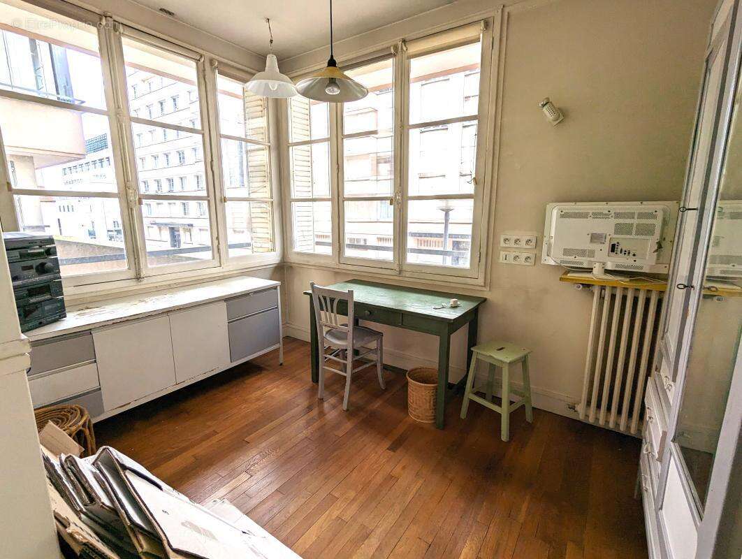 Appartement à ISSY-LES-MOULINEAUX