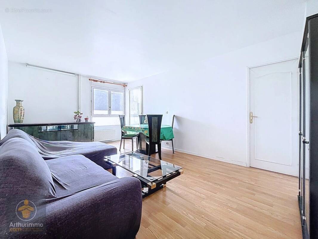 Appartement à BOISSY-SAINT-LEGER