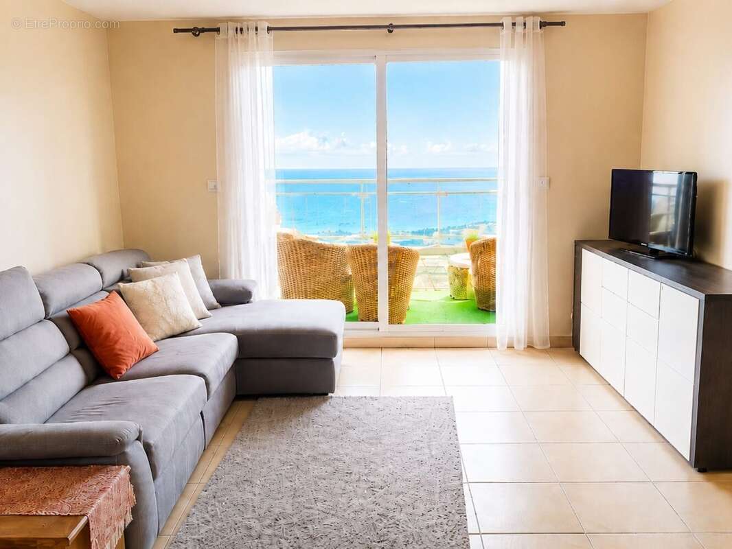 Appartement 69 m² à Saint-Denis  - photo 3