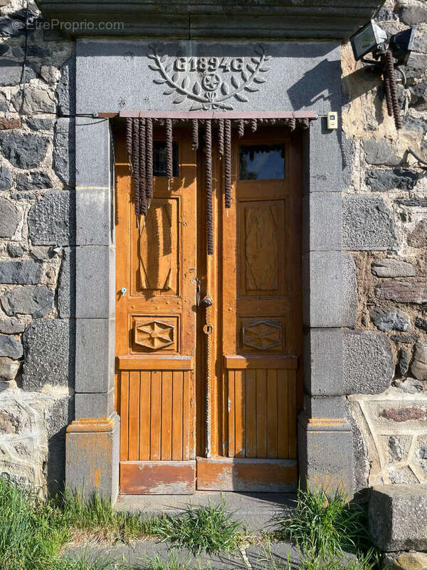Maison Traditionnelle avec dépendances - photo 8