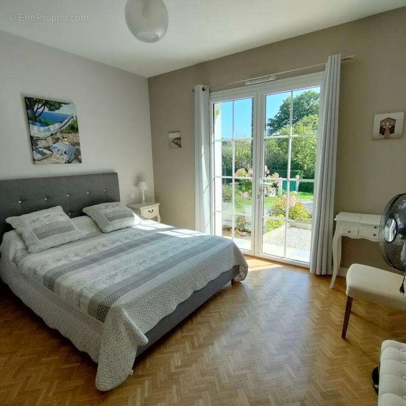 Maison à MORTAGNE-SUR-SEVRE