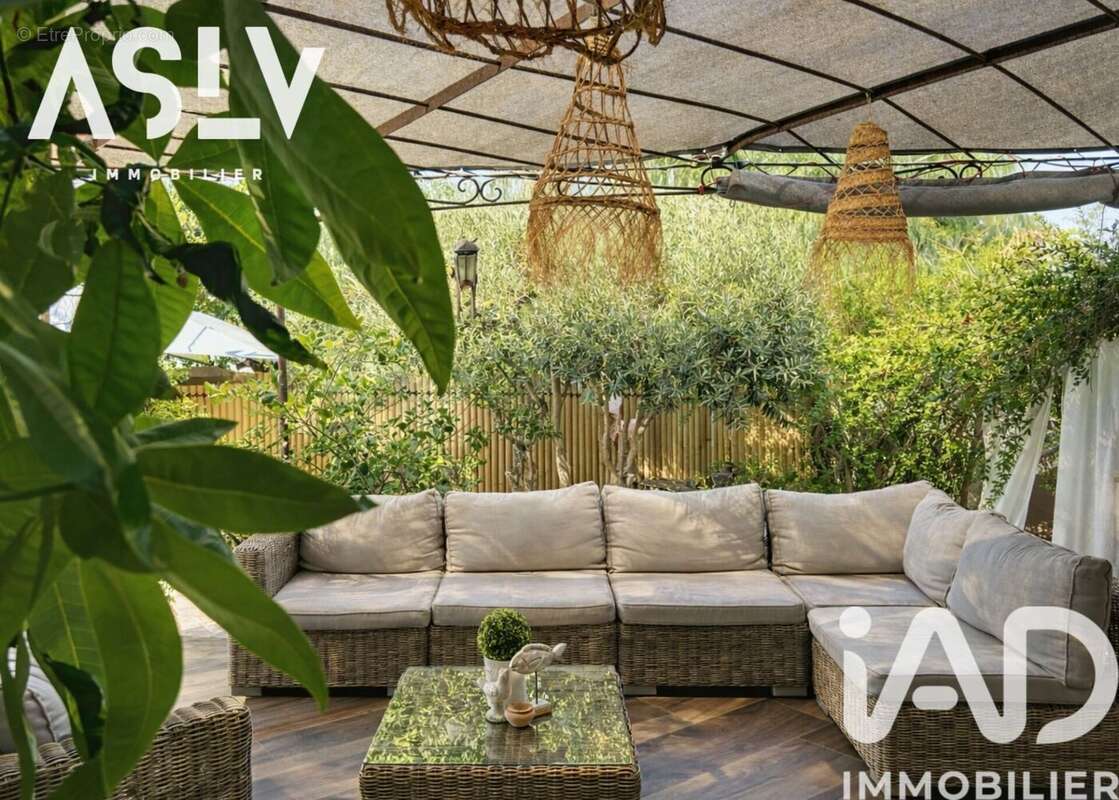 Photo 3 - Maison à SIX-FOURS-LES-PLAGES