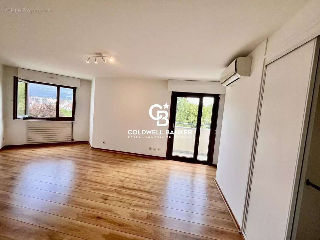 Appartement Duplex à vendre centre d'Annemasse - Proche Gare - photo 14