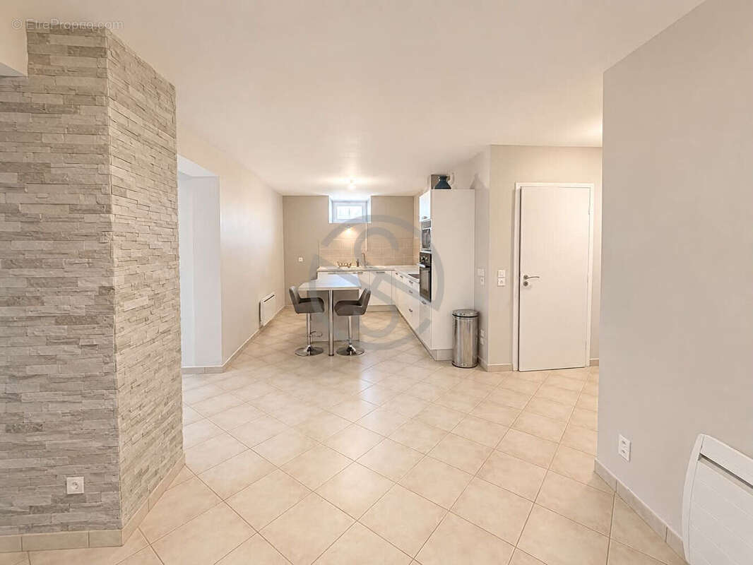 Appartement à BOURGOIN-JALLIEU