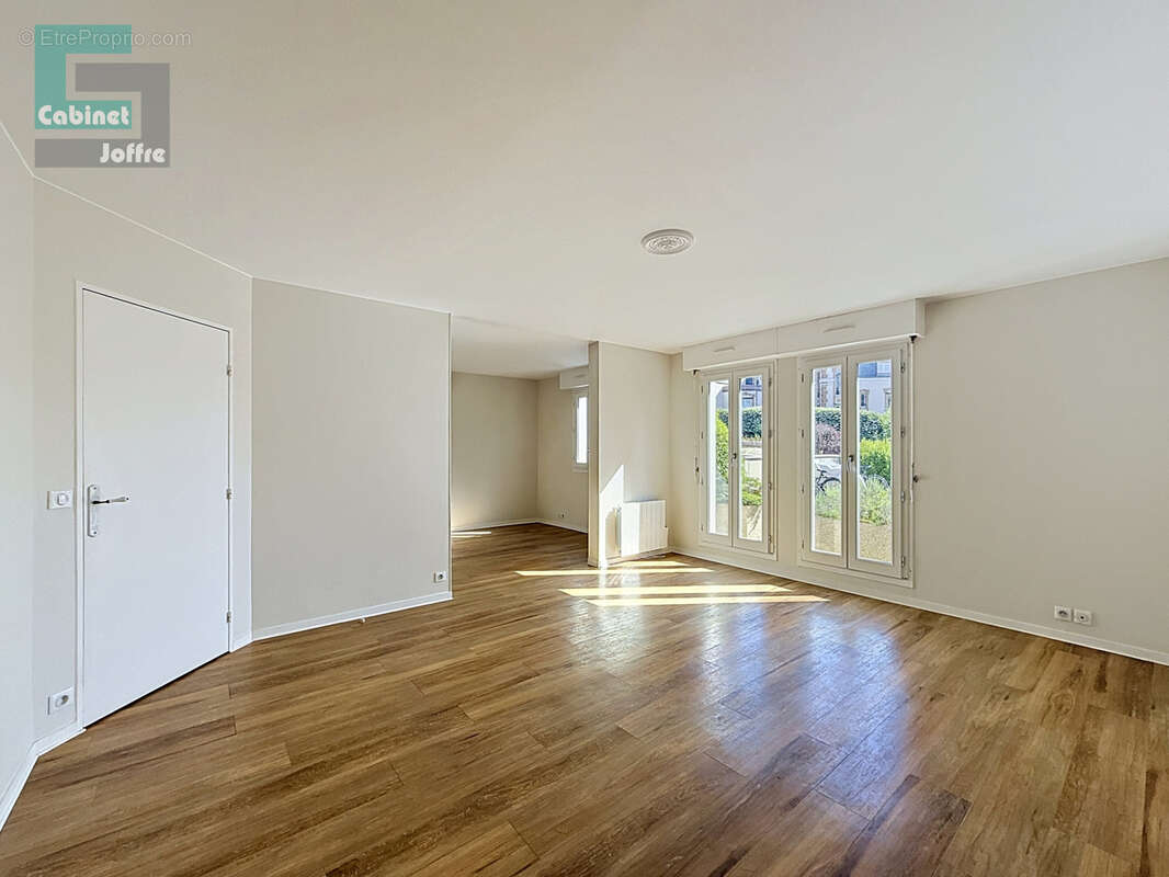 Appartement à FONTAINEBLEAU