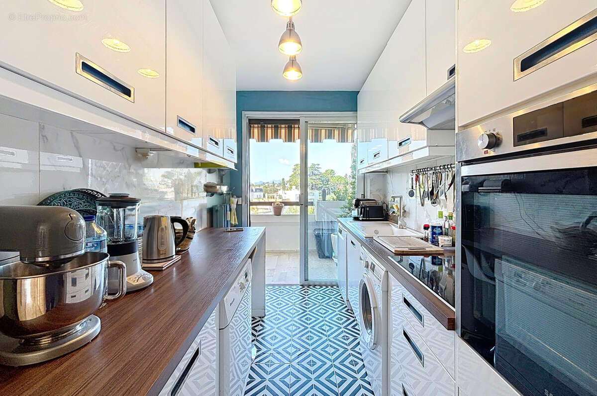 Appartement à LE CANNET