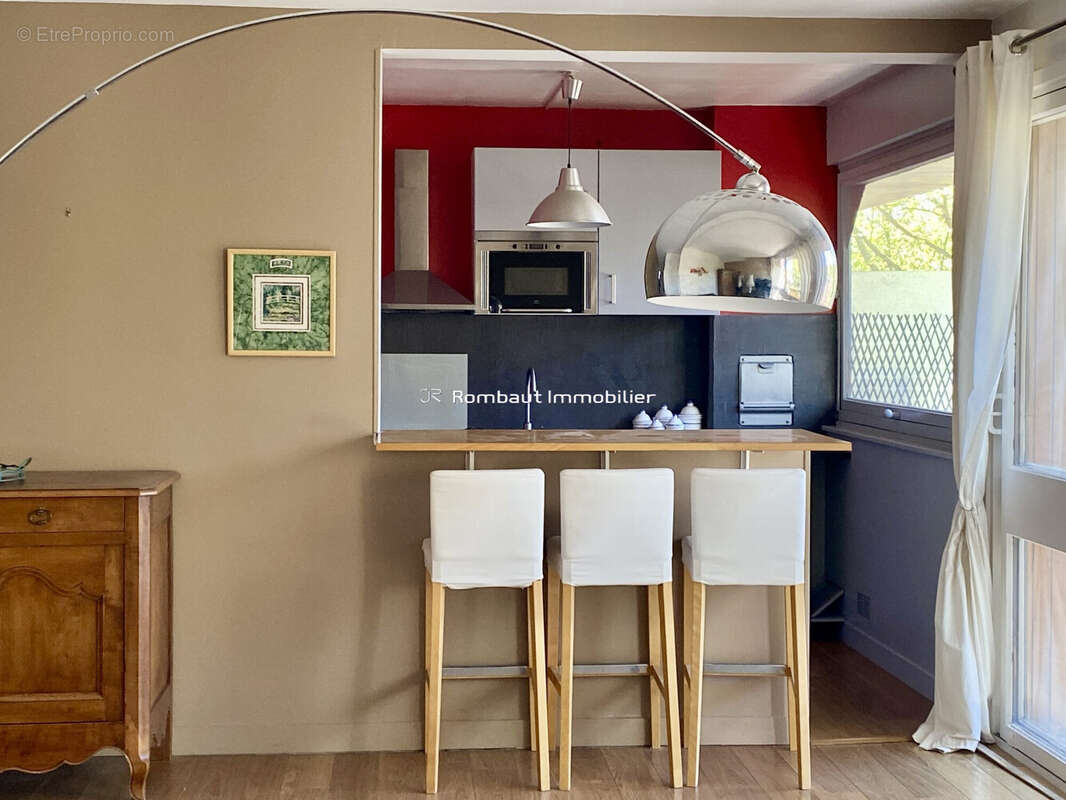 Appartement à LA CELLE-SAINT-CLOUD