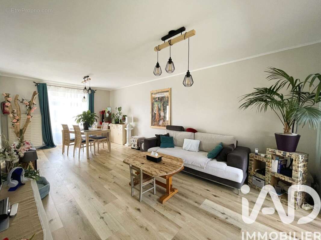 Photo 2 - Maison à CHALONS-EN-CHAMPAGNE