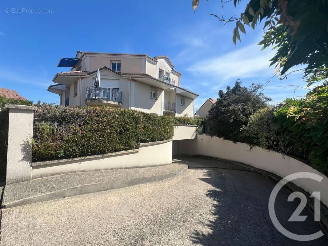 Appartement 42 m² à Roissy-En-France  - photo 18
