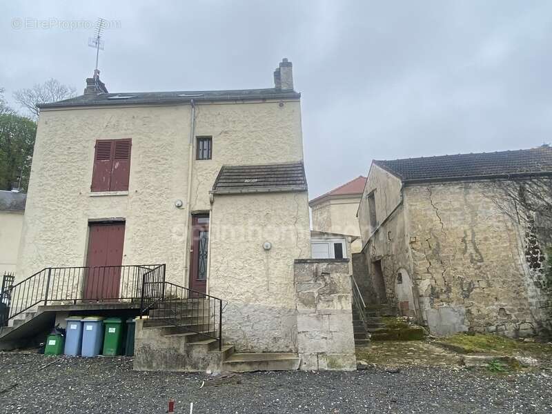 Appartement à NOISY-SUR-OISE