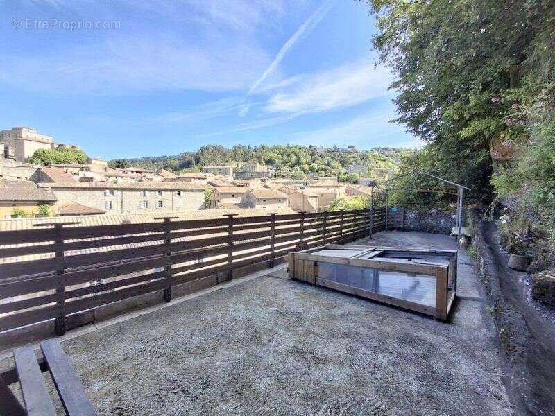 Appartement à LARGENTIERE