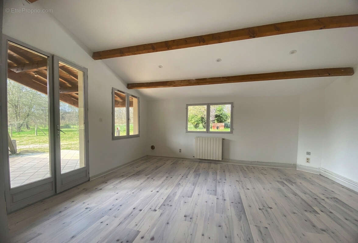 Maison à NERAC