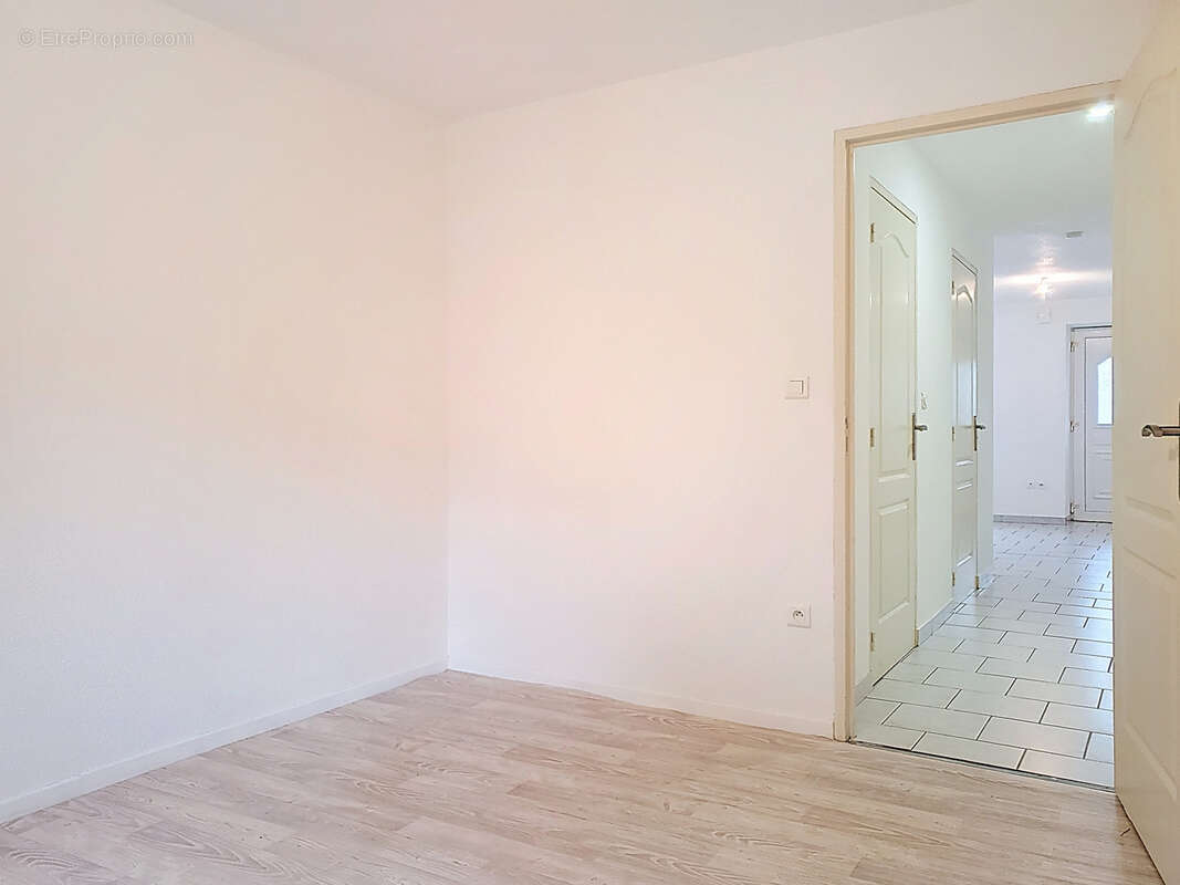 Appartement à LA BROQUE
