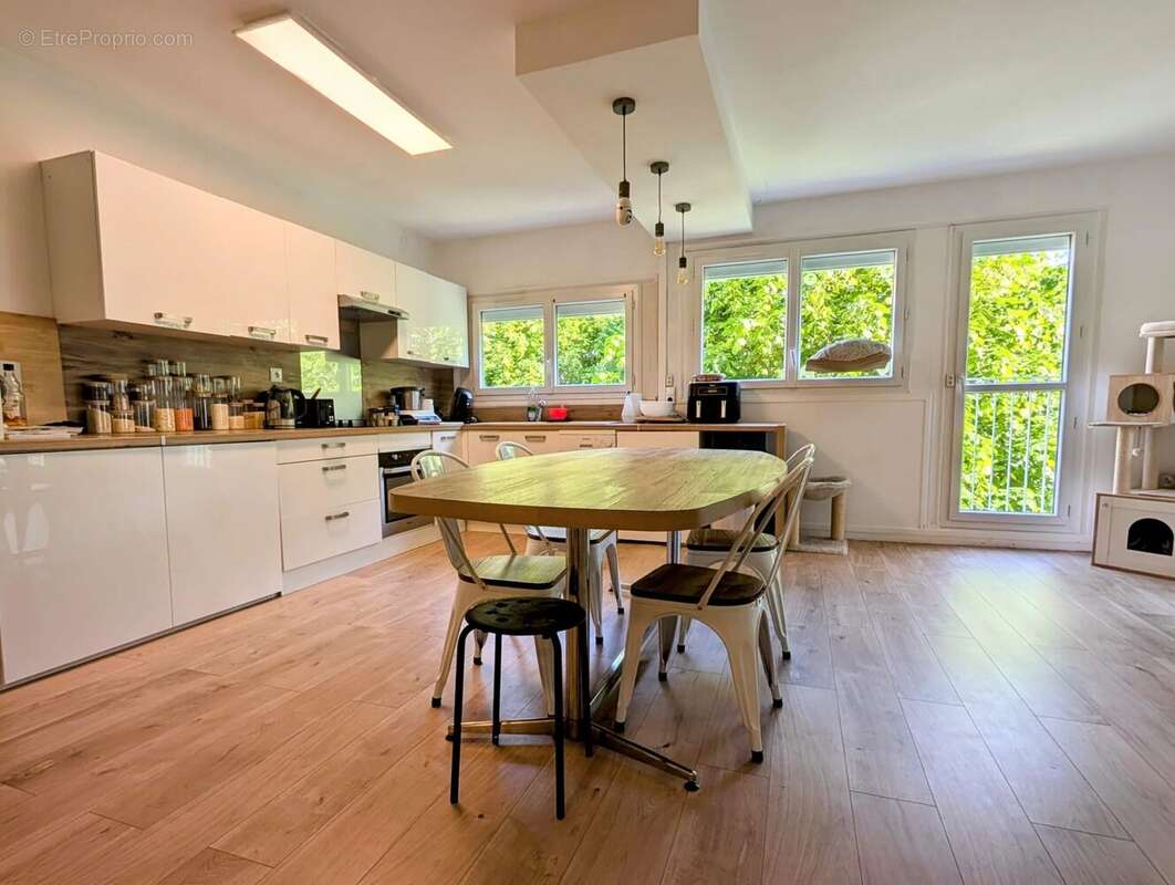 Appartement à PLAISIR