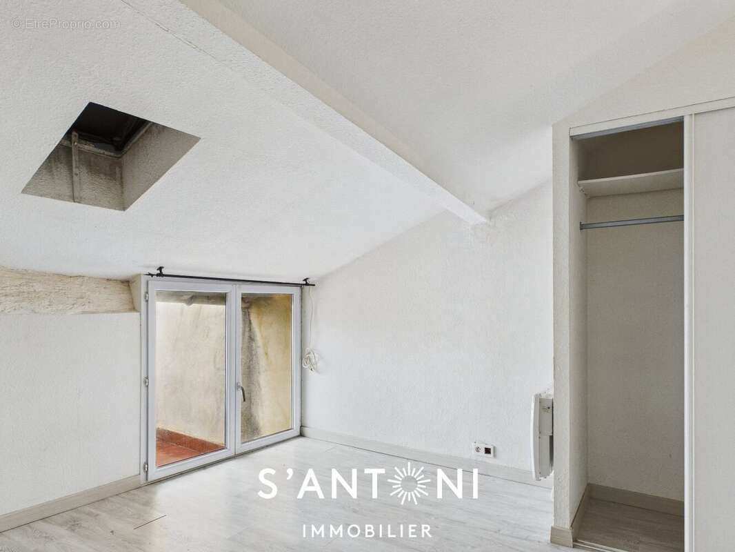 Appartement à VIAS