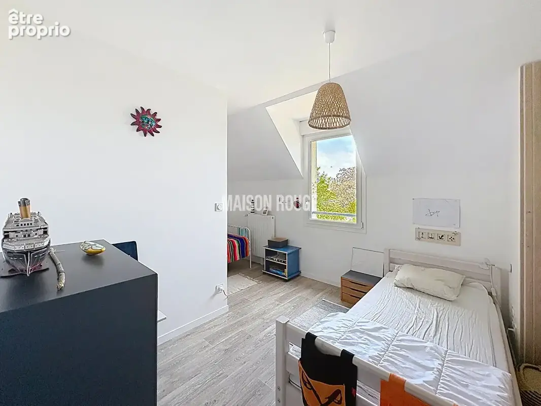 Appartement duplex T3 à vendre à Saint-Lunaire avec balcon, parking et à deux pas de la mer - photo 9