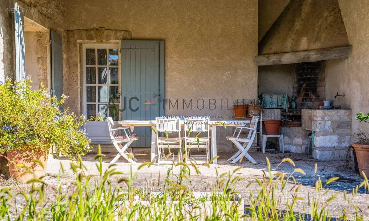 Maison à SAINT-REMY-DE-PROVENCE