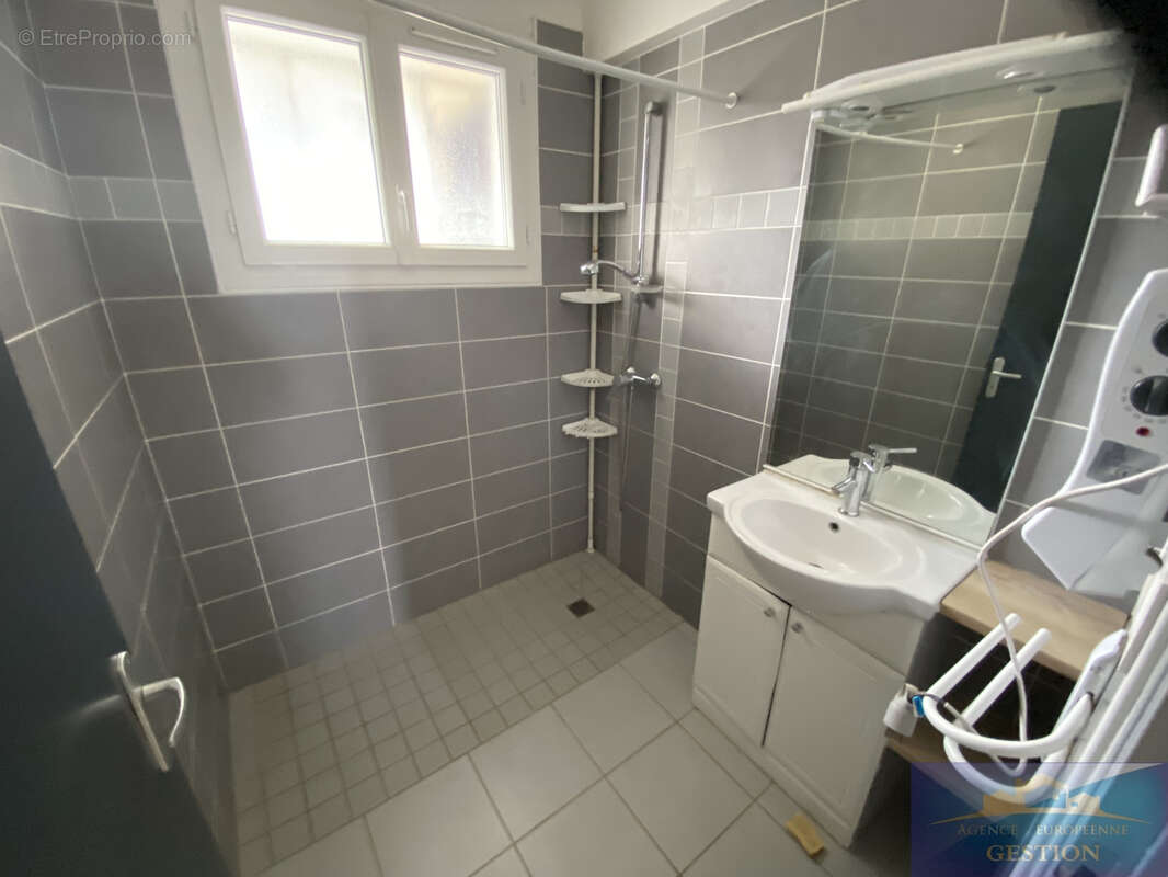 Maison avec 3 appartements - photo 8