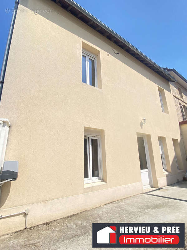 Maison à CRESSERONS