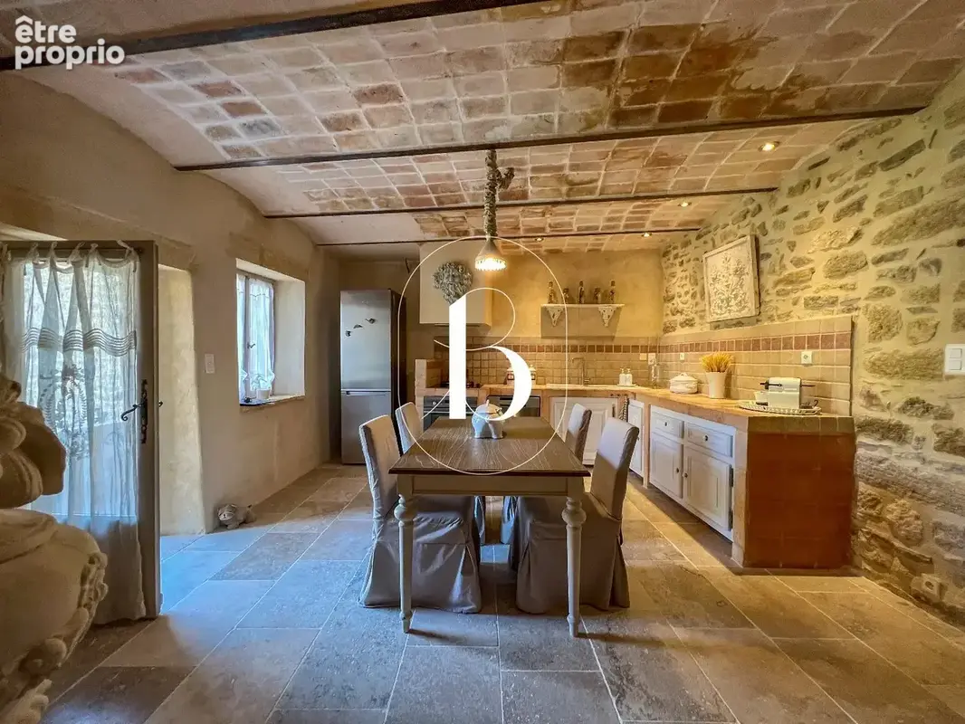 Maison 9 pièces 178 m² à vendre à Uzes (30700) - photo 8