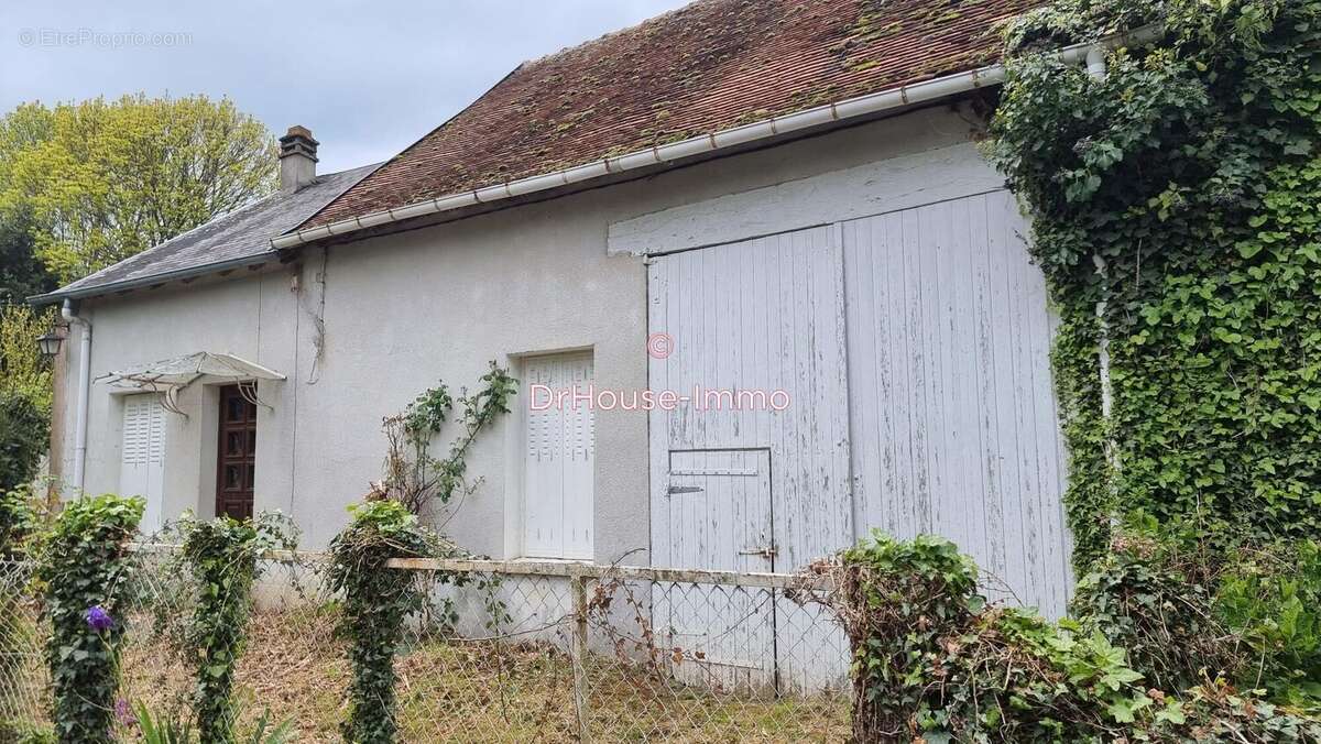 Maison à AIGURANDE