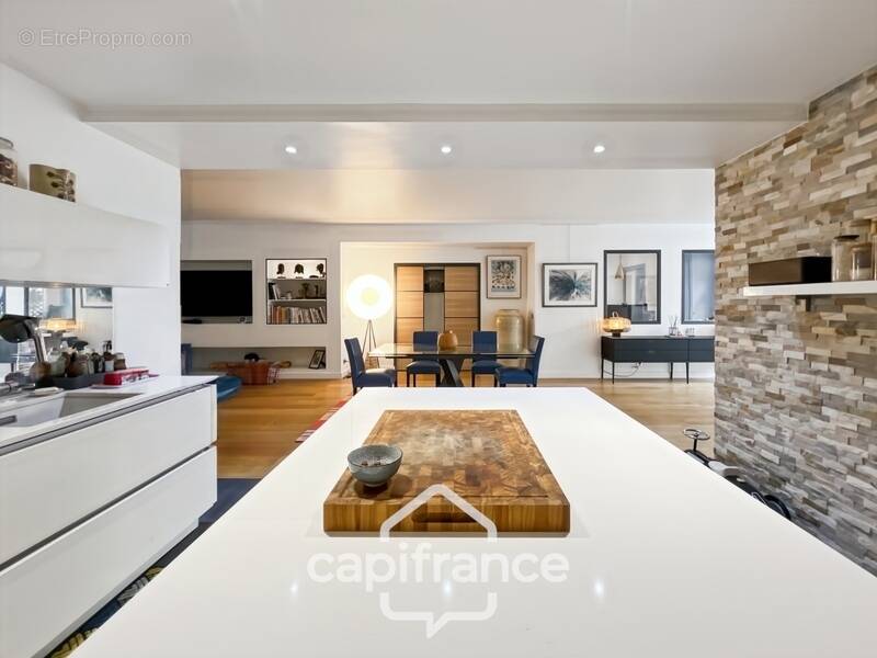 Appartement à NOGENT-SUR-MARNE