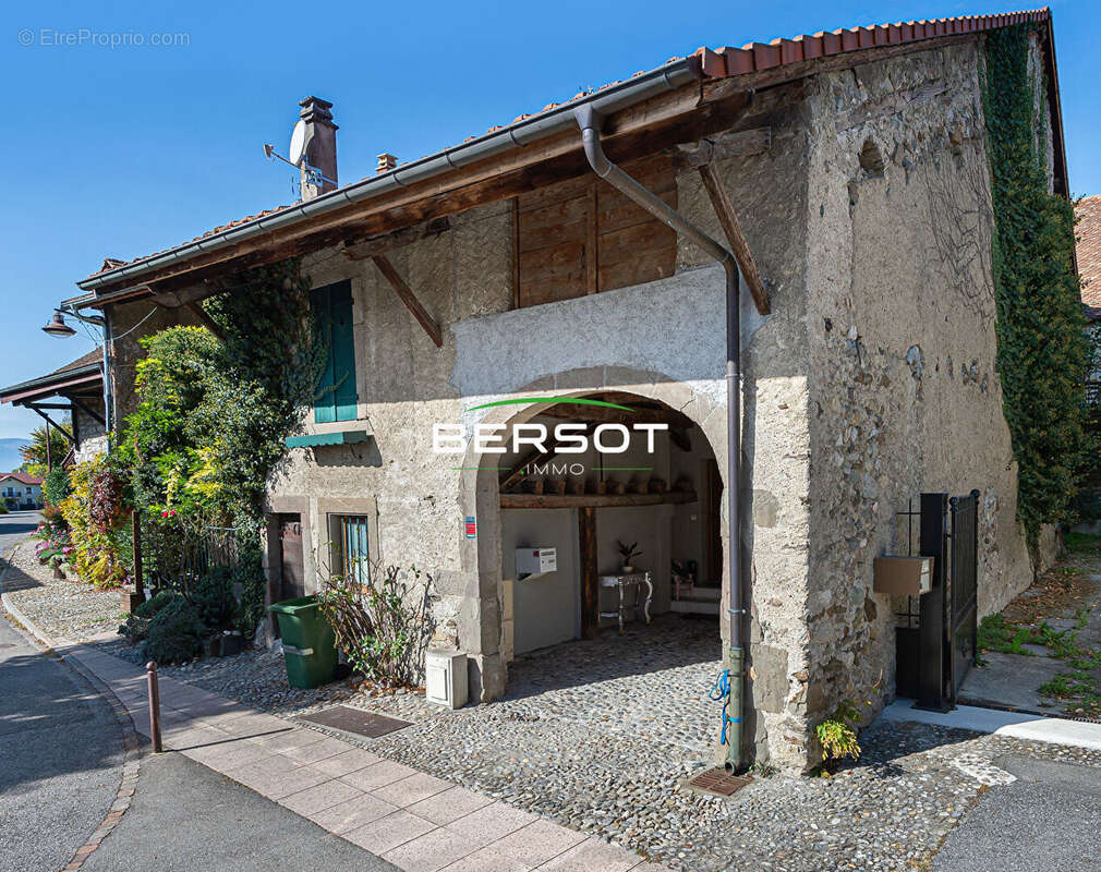 Maison à MESSERY