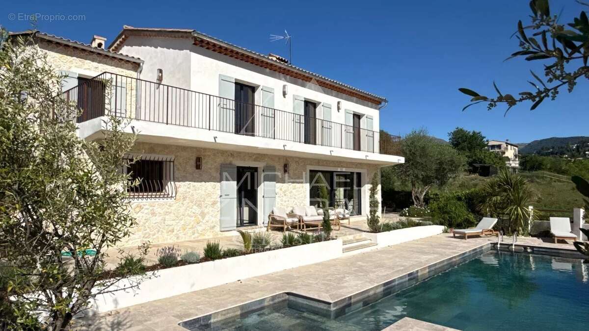 Maison à LA COLLE-SUR-LOUP