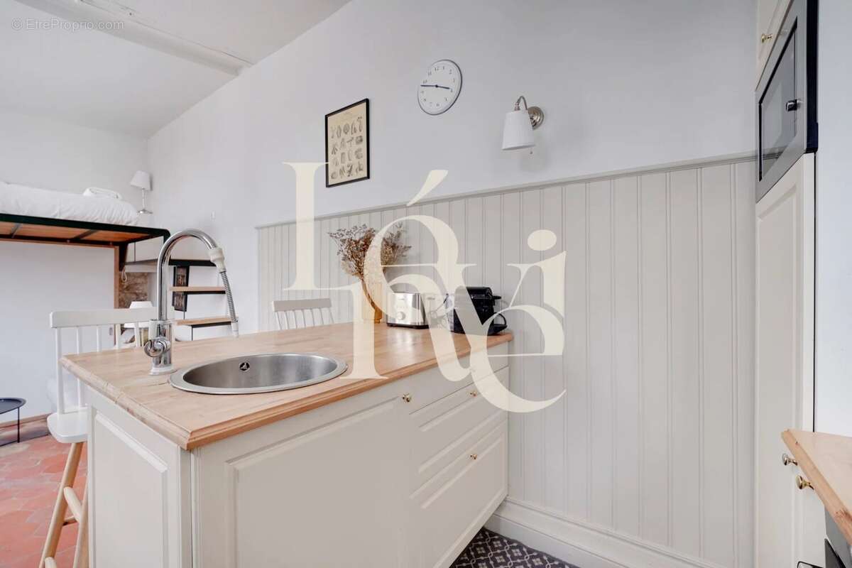 Appartement à PARIS-5E