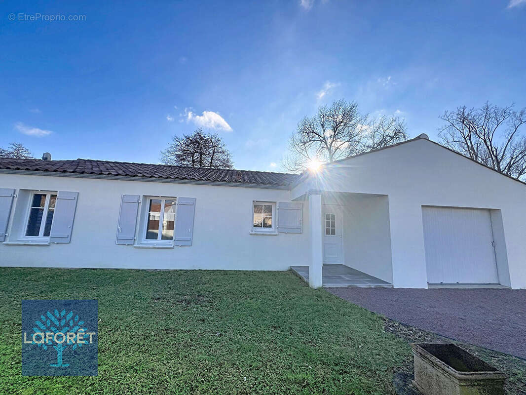 Maison à SAINT-HILAIRE-DE-RIEZ