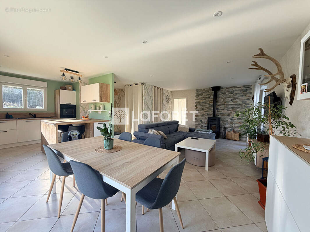 Maison à MAFFRECOURT