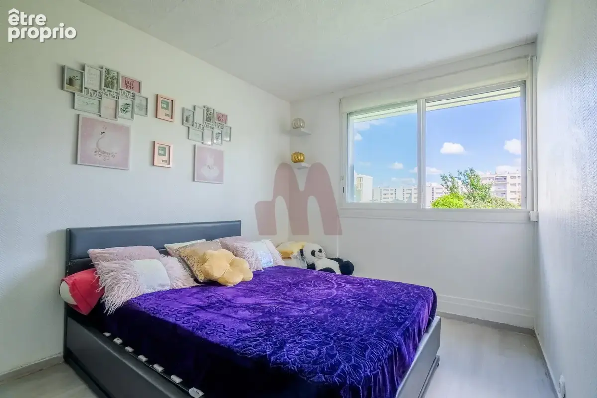 Appartement 55 m² à Bron  - photo 4