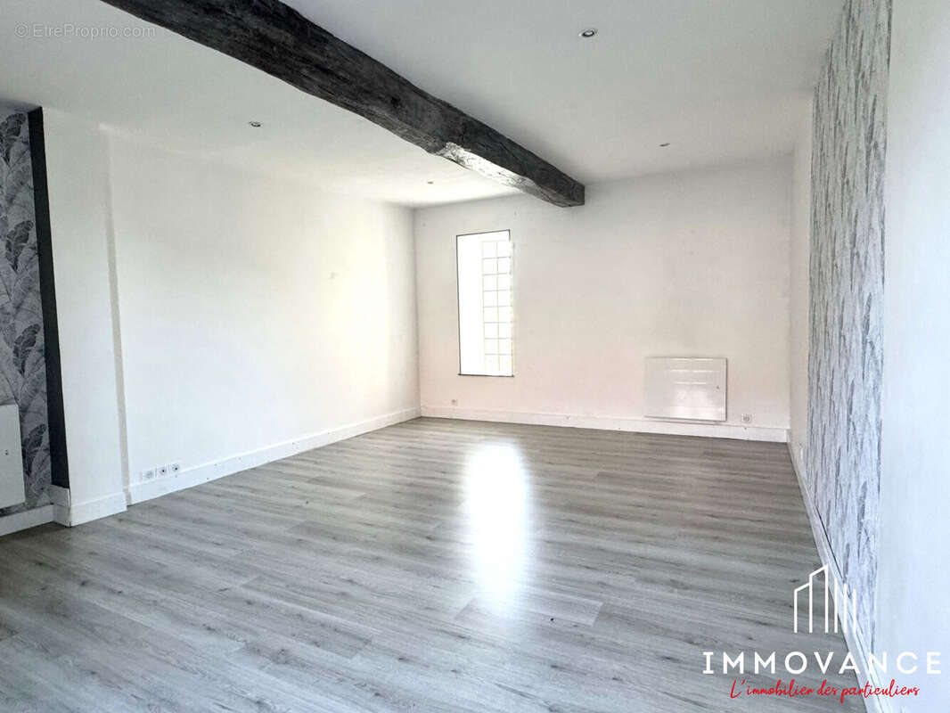 Maison à LEUVILLE-SUR-ORGE