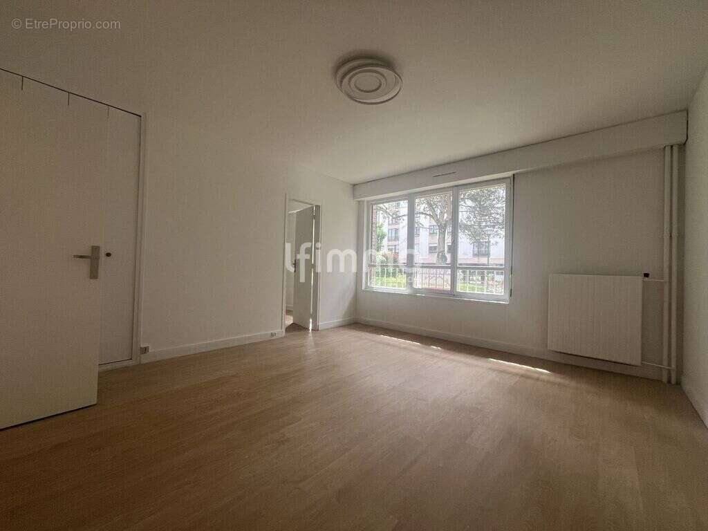 Appartement à NOGENT-SUR-MARNE