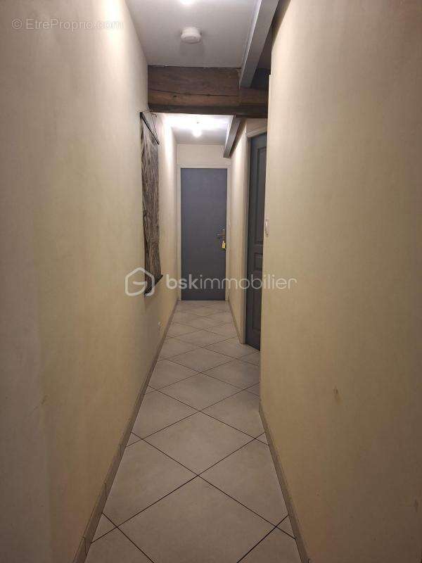 Maison à SAINT-HILAIRE-DU-MAINE