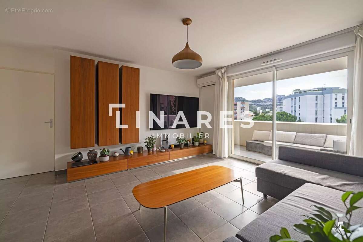 Appartement à MARSEILLE-8E