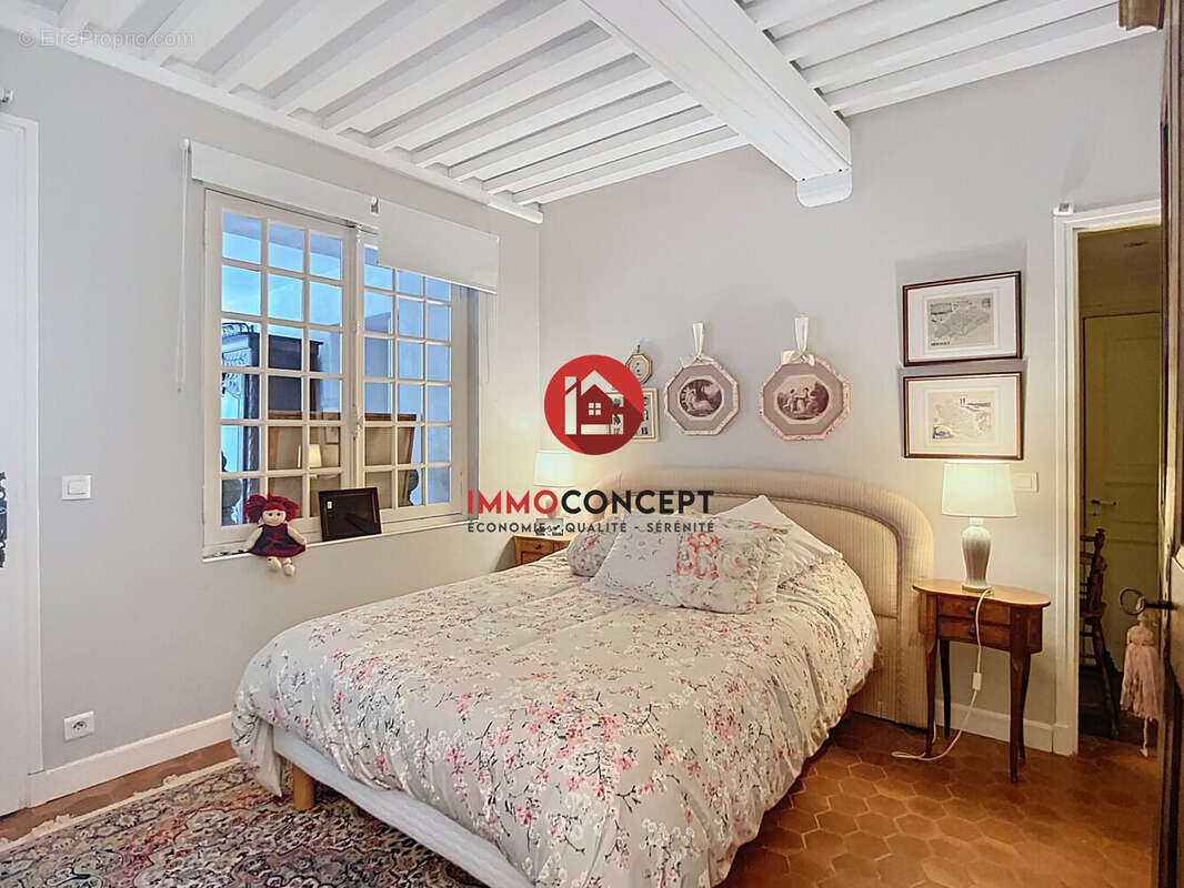 Maison 180 m² à Villeneuve-Les-Avignon  - photo 5