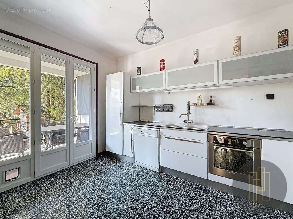 Maison à VILLEFRANCHE-SUR-SAONE