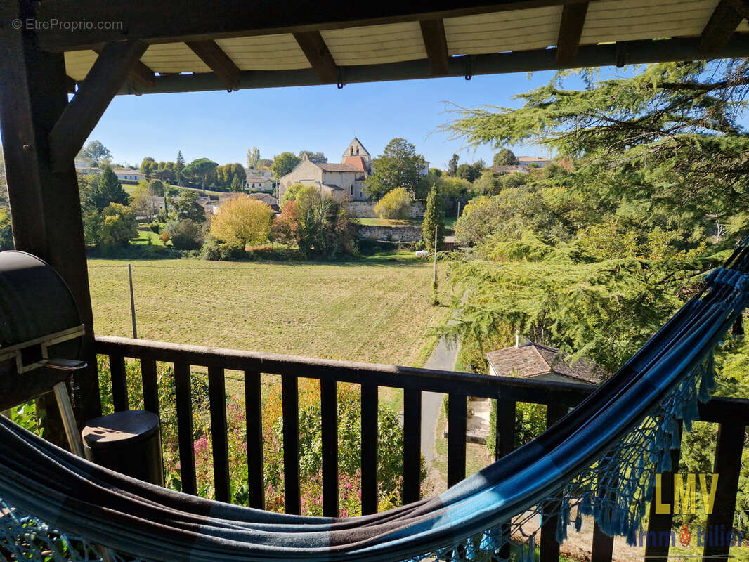 Maison à RAUZAN