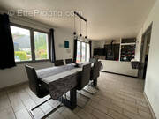 Maison à FONTAINE-SOUS-PREAUX