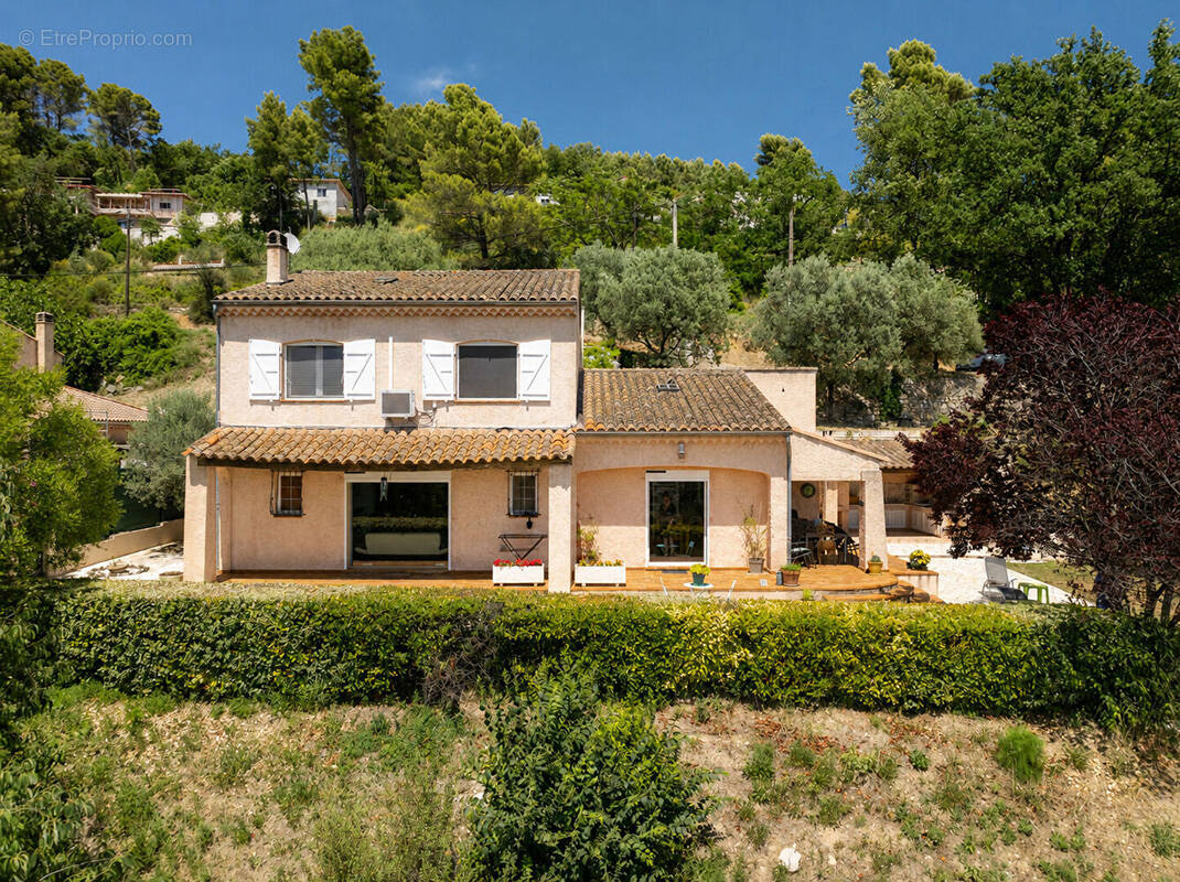 Maison à DRAGUIGNAN